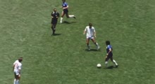 Диего Марадона - рука бога против Англии 1986! Самый провокационный гол в истории Чемпионатов Мира!