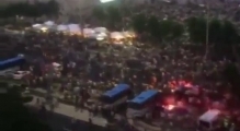 На улицах ряда городов Бразилии начались массовые беспорядки после проигрыша сборной этой страны
