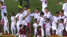 Seydou Keita refuses to shake hand with Pepe and then throws a  water bottle at him 2014 HD
