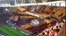 Galatasaray 3D Koreografi - (Fb Maçı) (Tribünden Çekim) - [Full HD]