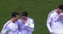 Cristiano Ronaldo was hit by a lighter - Atletico Madrid vs Real Madrid HD ( Copa Del Rey ) 2014